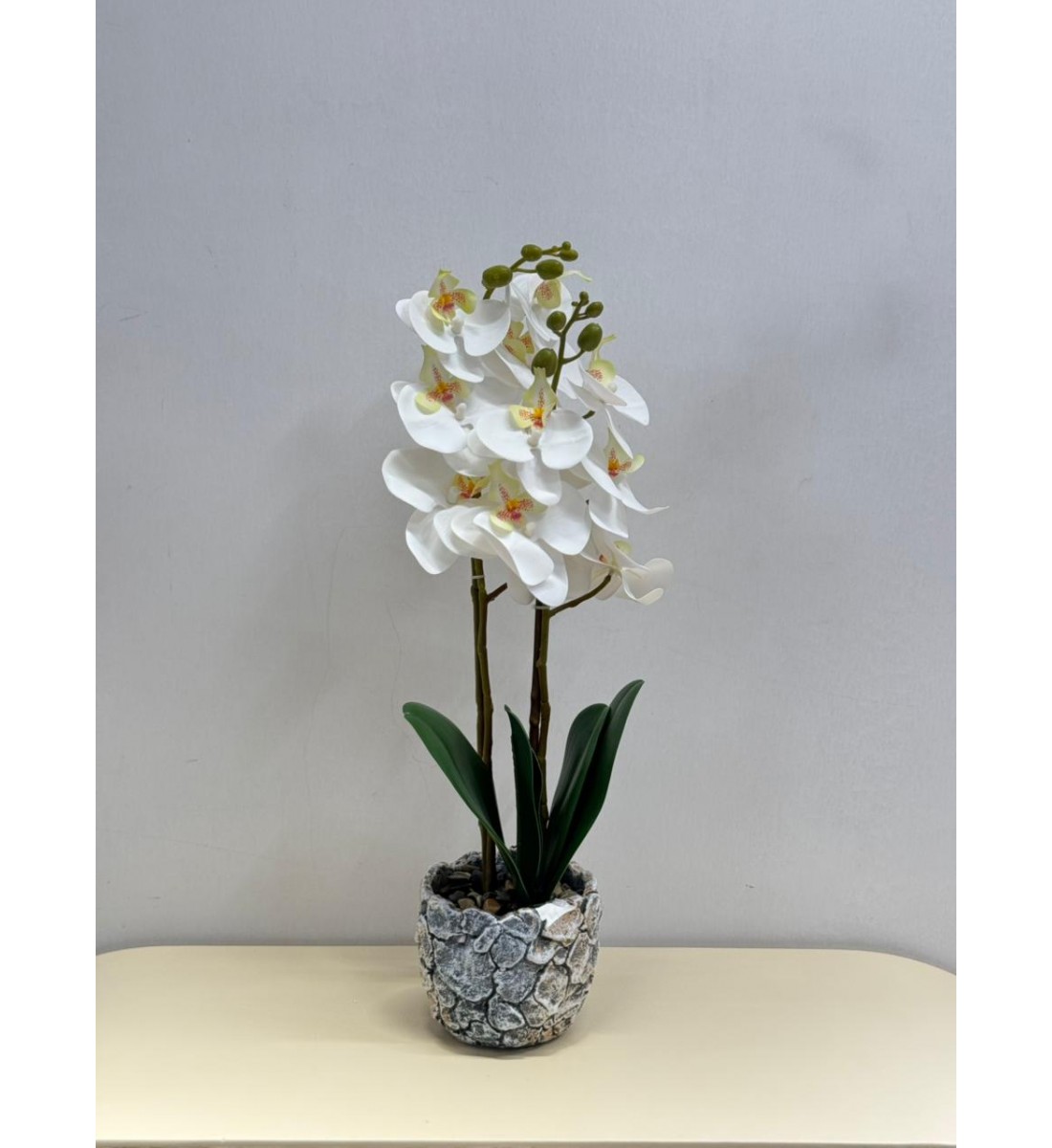 نبتة ورد صناعي بوعاء55سم نبتة ورد صناعي بوعاء55سم