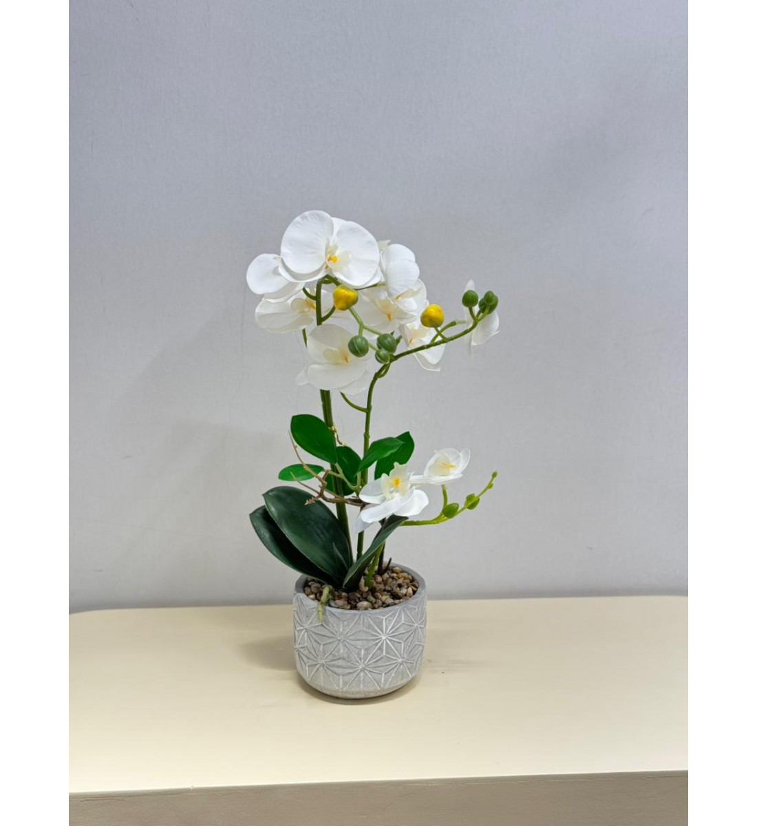 نبتة ورد صناعي بوعاء40سم نبتة ورد صناعي بوعاء40سم