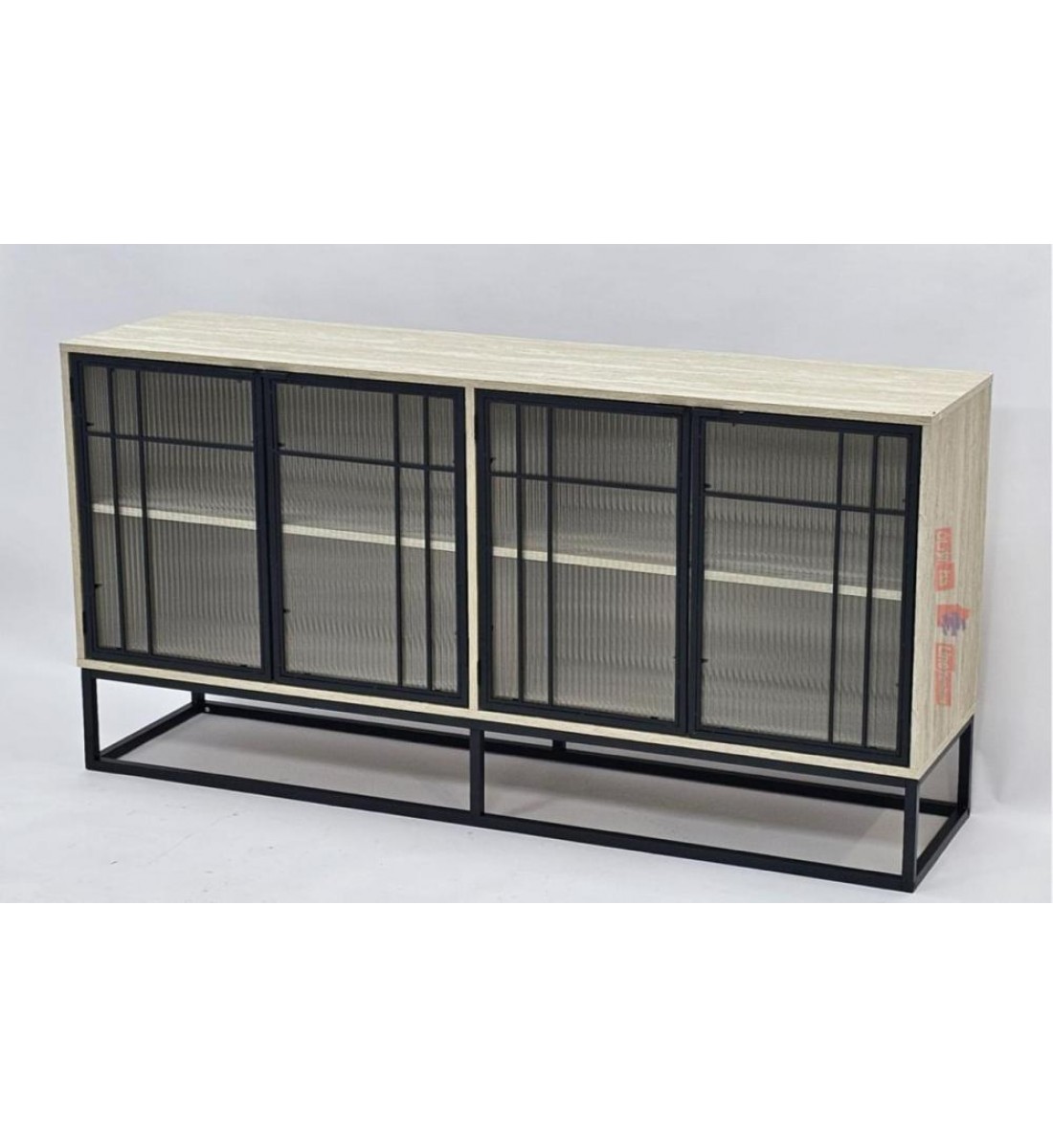  دولاب بوفيه أنيق وعصري لون بيج المقاس: 160×40×90 سم