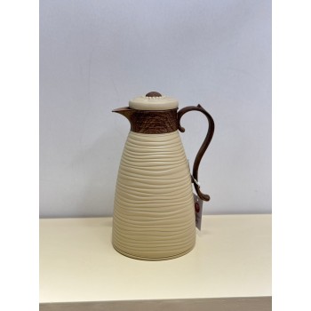 1 liter tea thermos with a distinctive design and a wooden handle