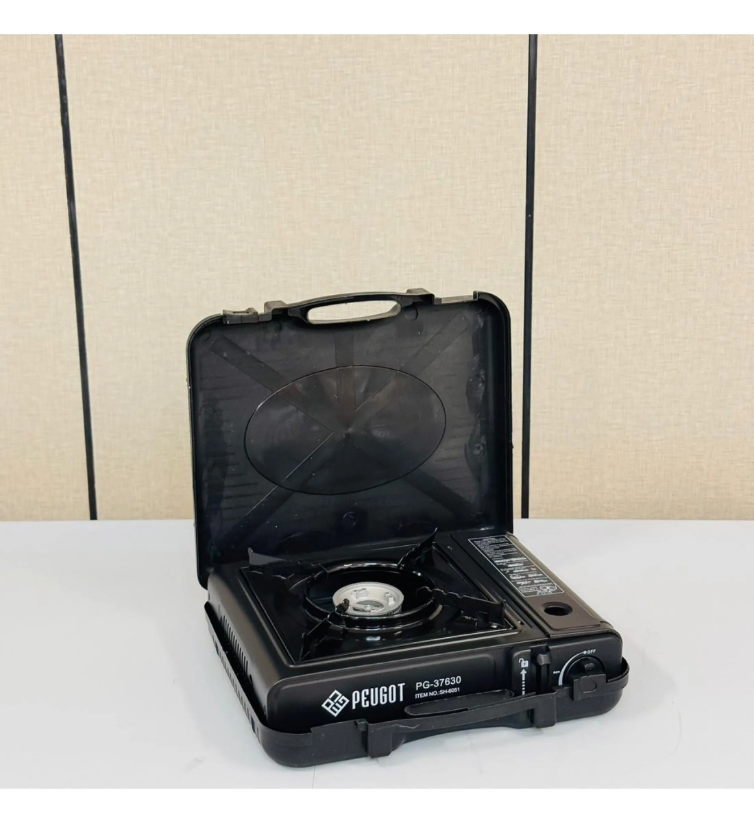 موقد غاز مثالي لرحلات التخييم والرحلات البرية لون احمر33×26×8سم