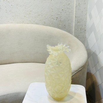 فازة زجاجية أنيقة بتصميم فريد، تجمع بين البساطة والفخامة40×17×17سم