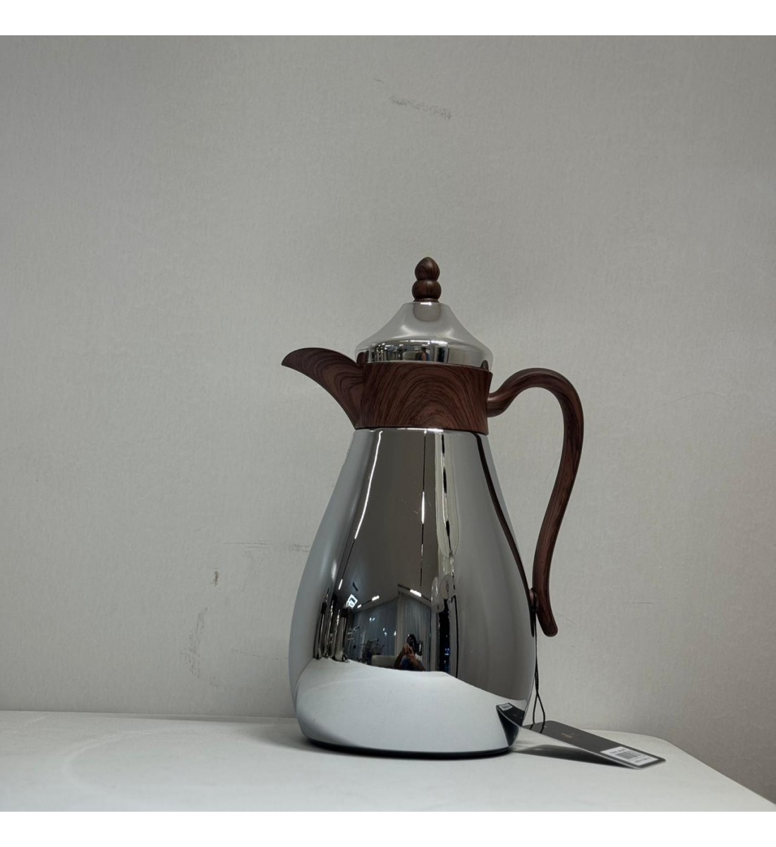 ترمس قمر استيل *فضي لامع زجاج ممسك خشبي 1لتر ترمس قمر استيل *فضي لامع زجاج ممسك خشبي 1لتر