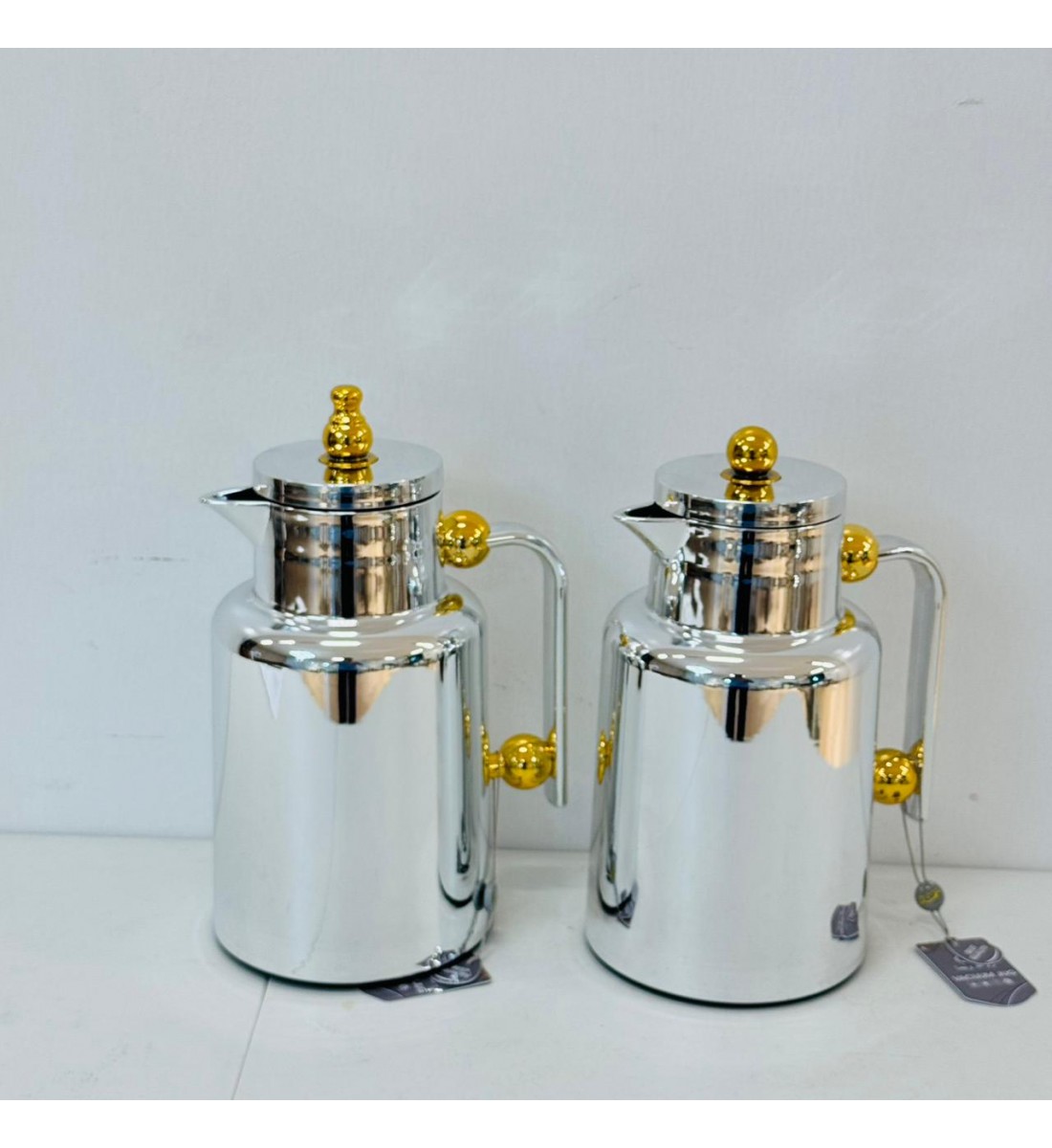 طقم ترمس بتصميم عصري فاخر 2قطع طقم ترمس بتصميم عصري فاخر 2قطع