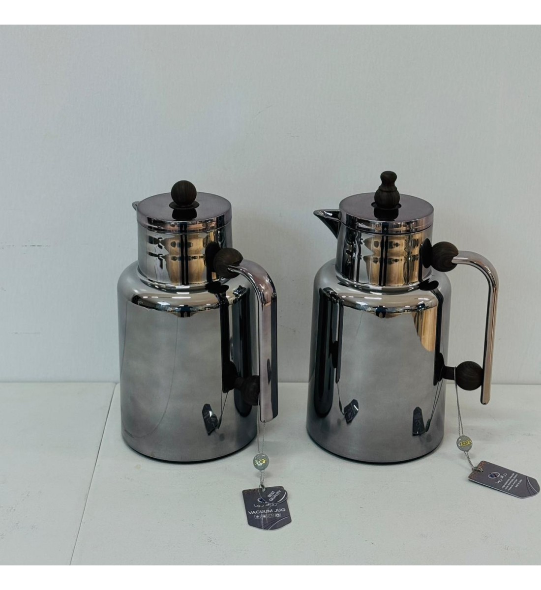 طقم ترمس بتصميم عصري فاخر 2قطع طقم ترمس بتصميم عصري فاخر 2قطع