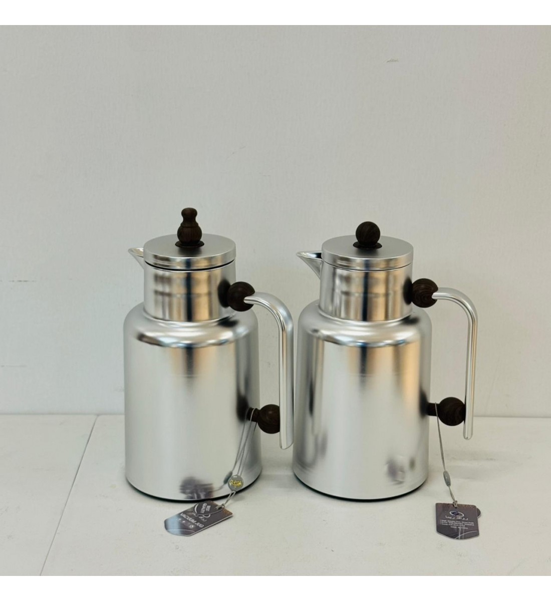 طقم ترمس بتصميم عصري فاخر 2قطع 