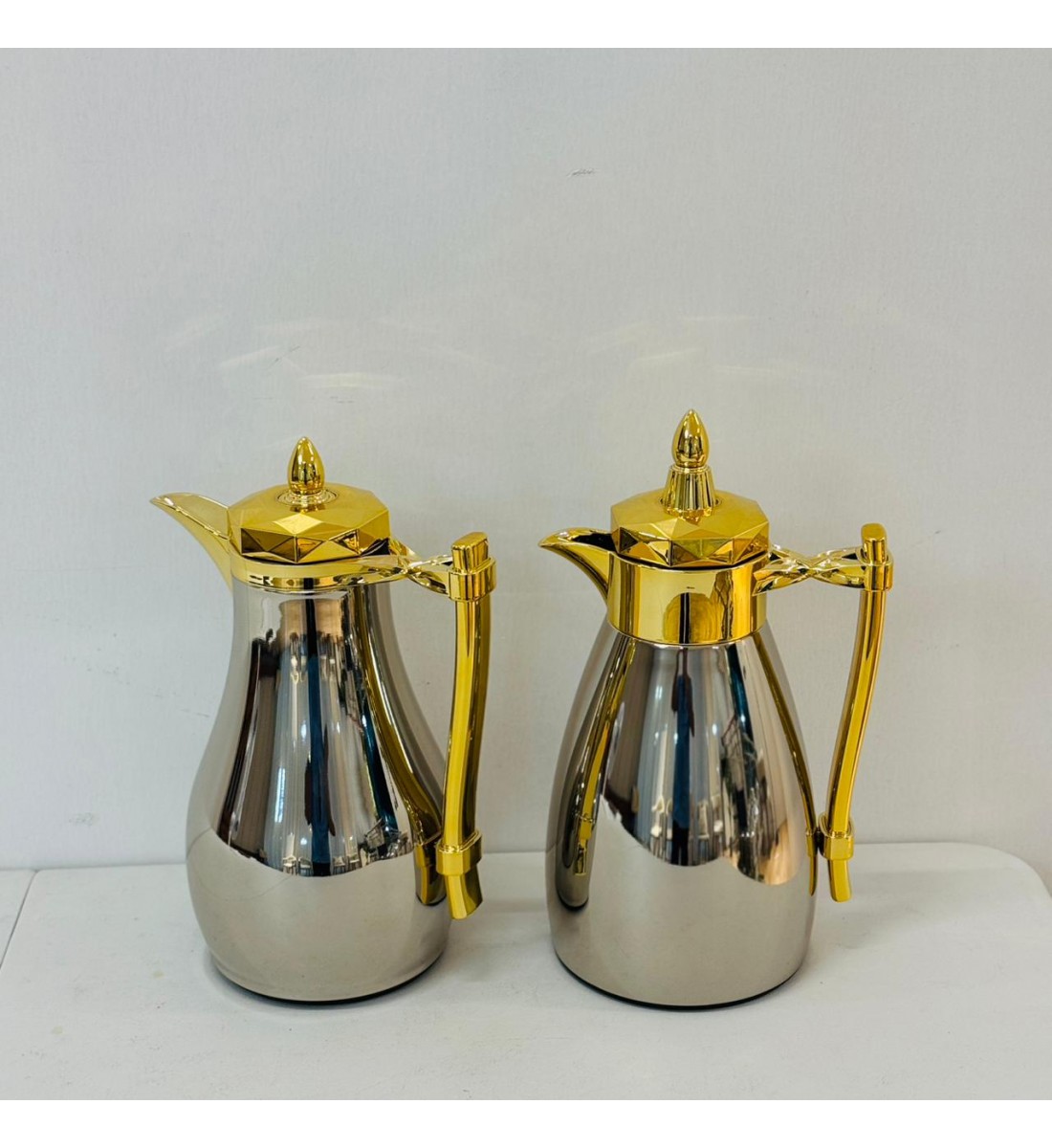 طقم ترمس بتصميم عصري فاخر 2قطع 