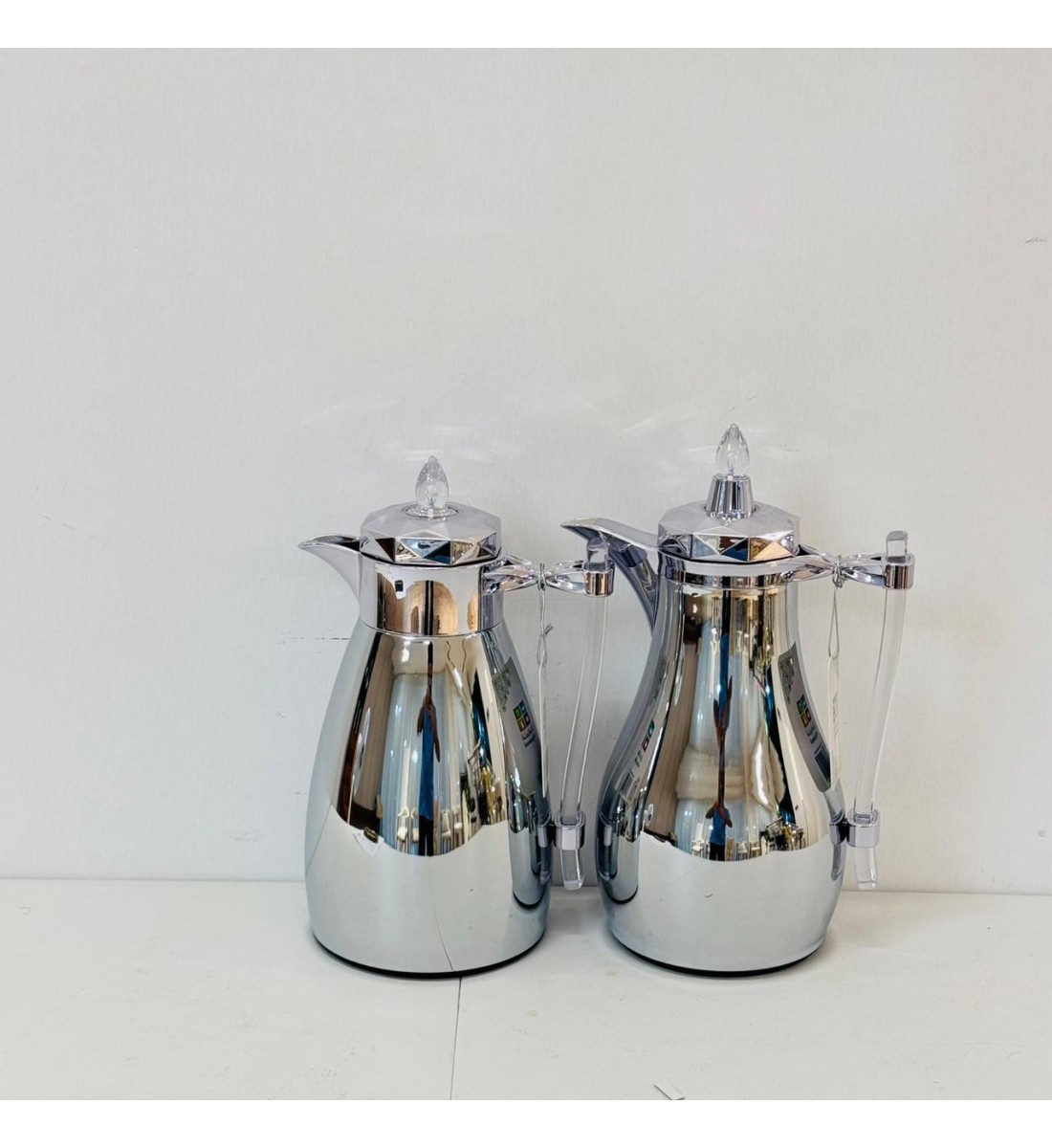 طقم ترمس بتصميم عصري فاخر 2قطع 