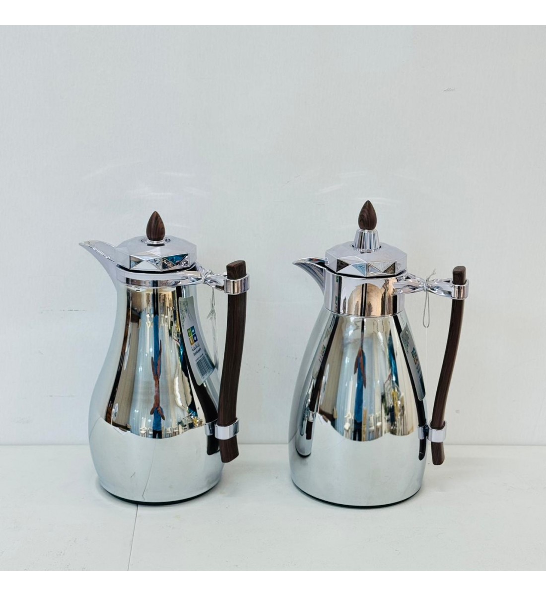 طقم ترمس بتصميم عصري فاخر 2قطع 