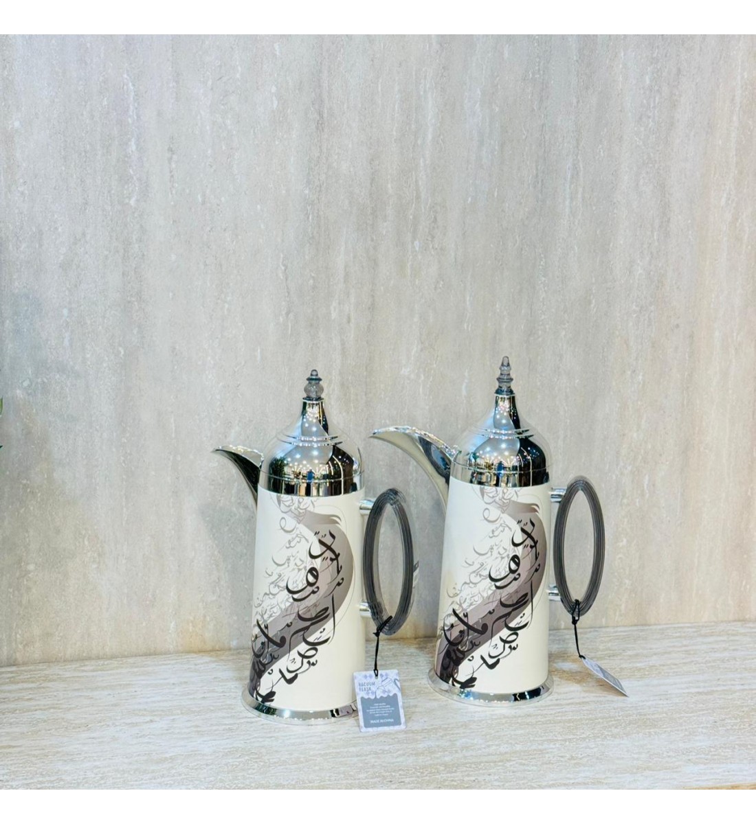 طقم ترمس بتصميم عصري فاخر 2قطع طقم ترمس بتصميم عصري فاخر 2قطع