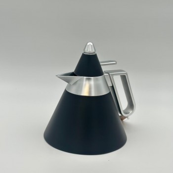 ترمس  شاي أنيق يجمع بين التصميم العصري واللمسات الخشبية الدافئة.1لتر 