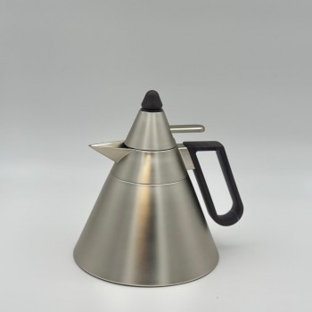 ترمس  شاي أنيق يجمع بين التصميم العصري واللمسات الخشبية الدافئة.1لتر 