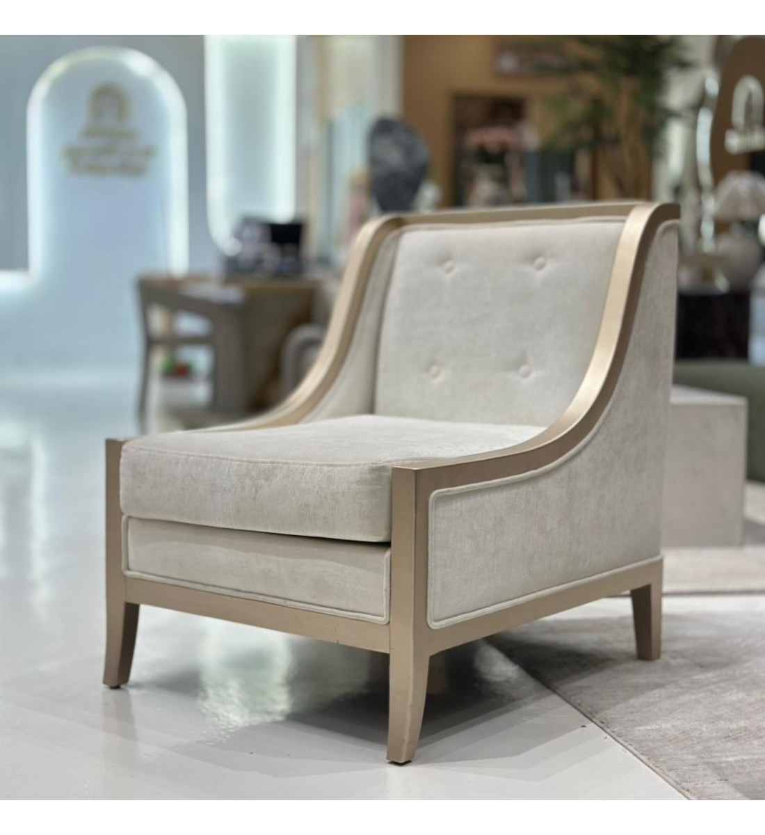 كرسي جلوس عصري أنيق بتصميم مميز يجمع بين البساطة والفخامة كرسي جلوس عصري أنيق بتصميم مميز يجمع بين البساطة والفخامة