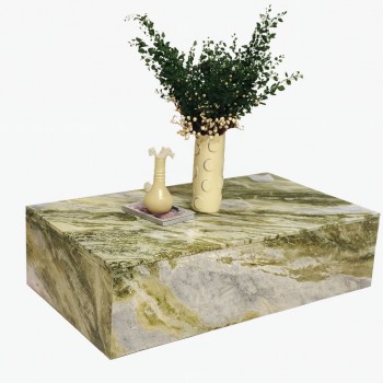 طاولة فاخرة بكفرات  مصنوعة من الرخام الطبيعي الفاخر بتدرجات آسرة من الأخضر الزيتوني والرمادي المائل للبيج، 140×80×40سم 