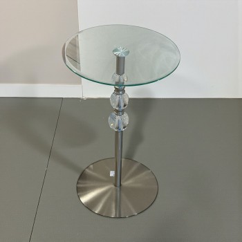 طاولة جانبية زجاجية بقاعدة معدنية وكريستالات فاخرة55×33×33سم 