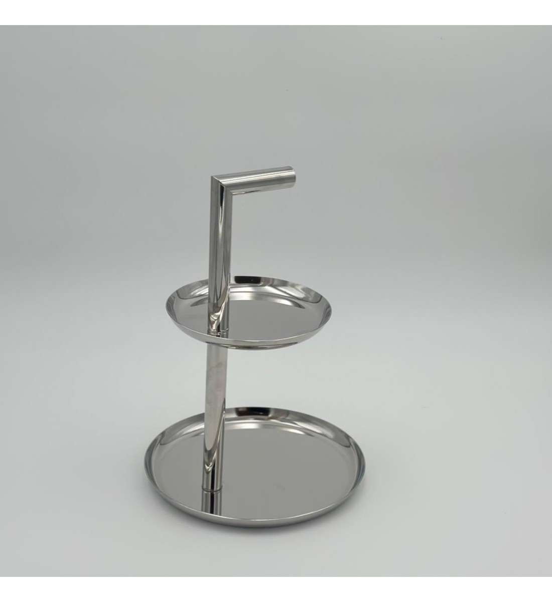 صحن تقديم أنيق بتصميم عصري يجمع بين البساطة والفخامة.30×22×22سم 