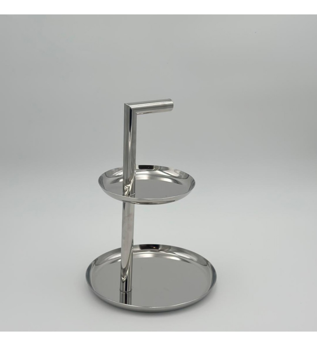 صحن تقديم أنيق بتصميم عصري يجمع بين البساطة والفخامة.30×22×22سم 