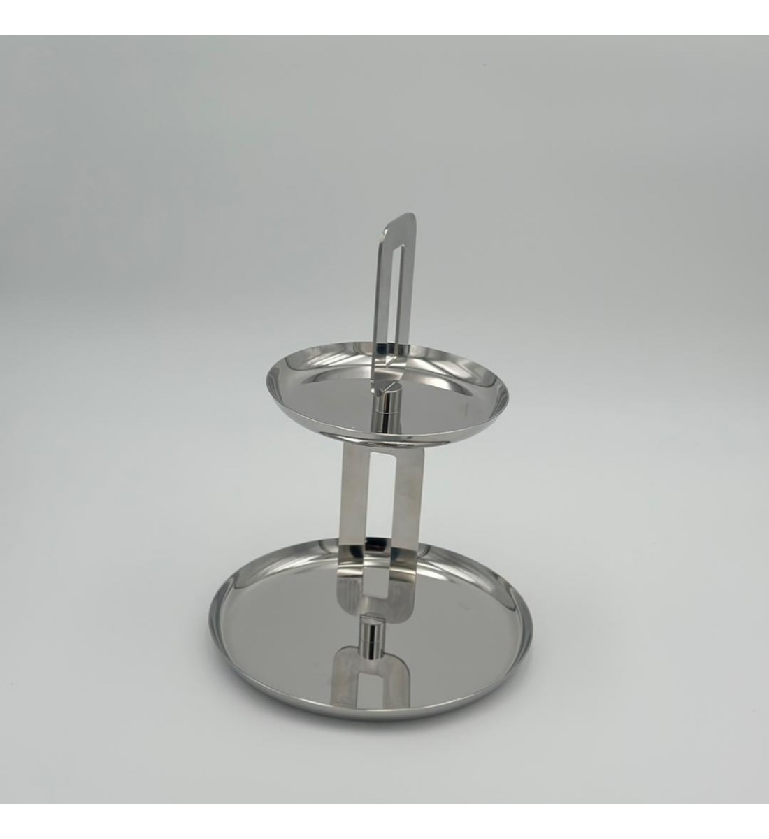 صحن تقديم أنيق بتصميم عصري يجمع بين البساطة والفخامة.30×22×22سم 