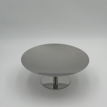 صحن تقديم أنيق بتصميم عصري يجمع بين البساطة والفخامة.26×26×10سم 