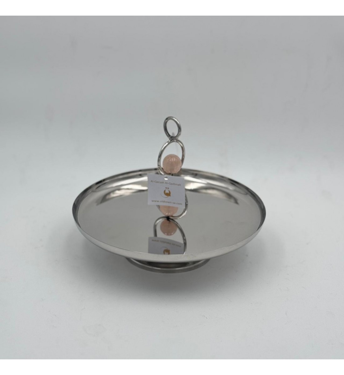 صحن تقديم أنيق بتصميم عصري يجمع بين البساطة والفخامة.26×26×22سم صحن تقديم أنيق بتصميم عصري يجمع بين البساطة والفخامة.26×26×22سم