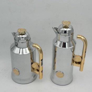 طقم  ترمس  شاي وقهوة أنيق يجمع بين التصميم العصري والانيق 