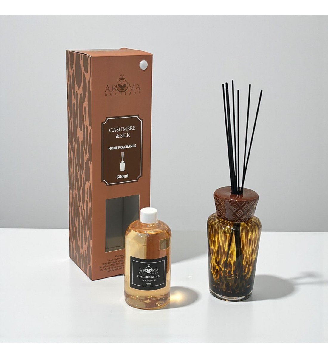 فواحه عطرية مع عيدان زجاج 500مل برائحه ( MIRACK) HOME FRAGRANCE