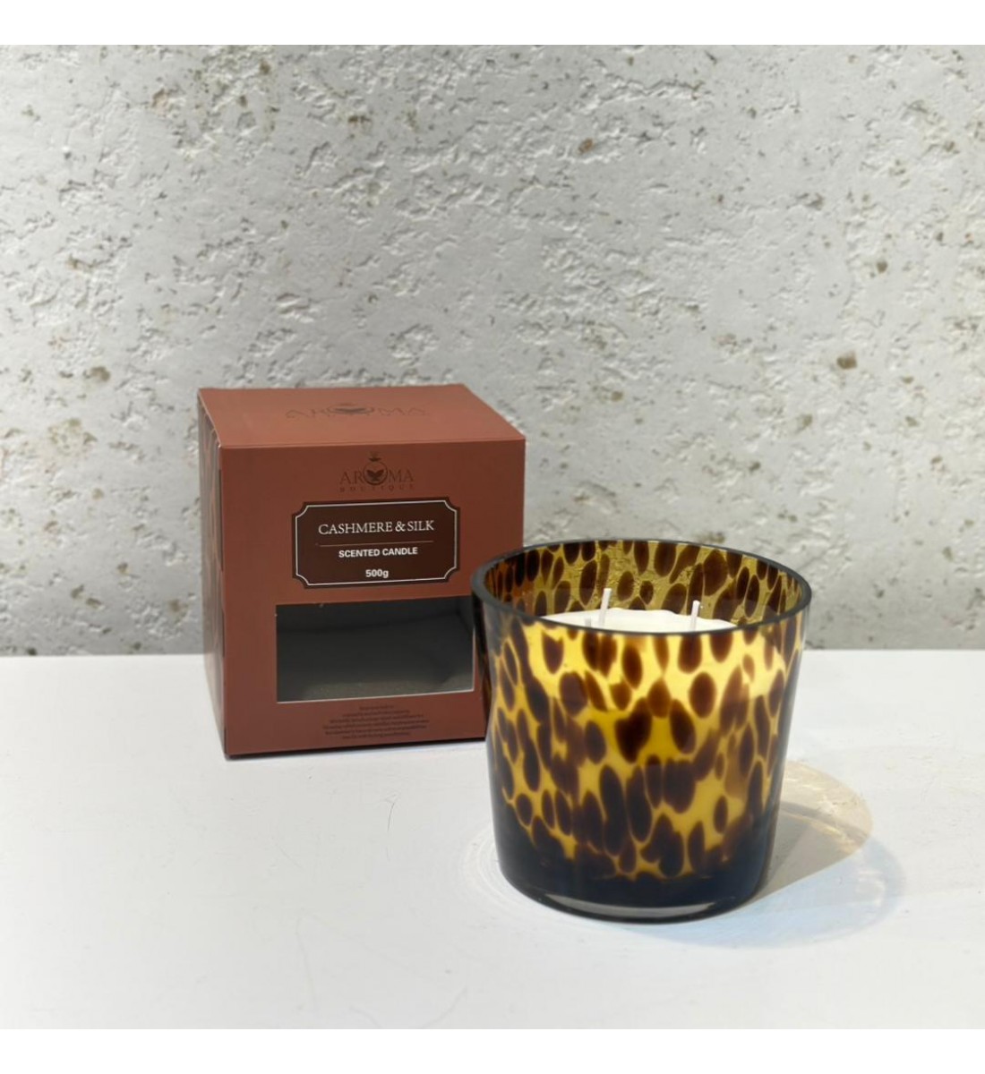 شمعه عطرية زجاج 500 غرام برائحه ( MIRACLK) SCENTED CANDLE شمعه عطرية زجاج 500 غرام برائحه ( MIRACLK) SCENTED CANDLE