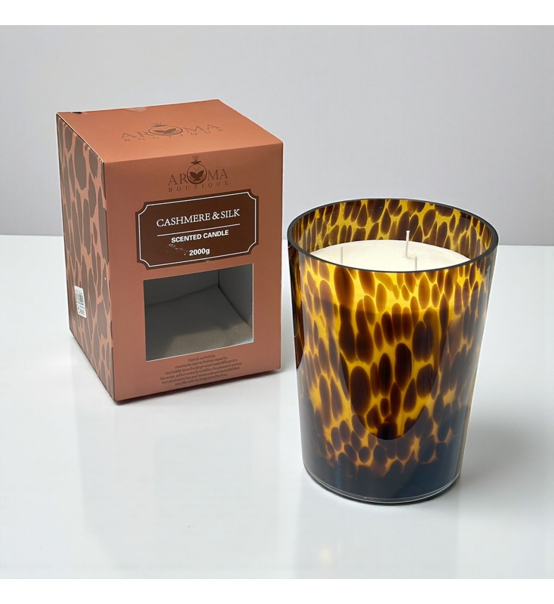 شمعه عطرية زجاج 2000غرام برائحه ( MIRACLK) SCENTED CANDLE