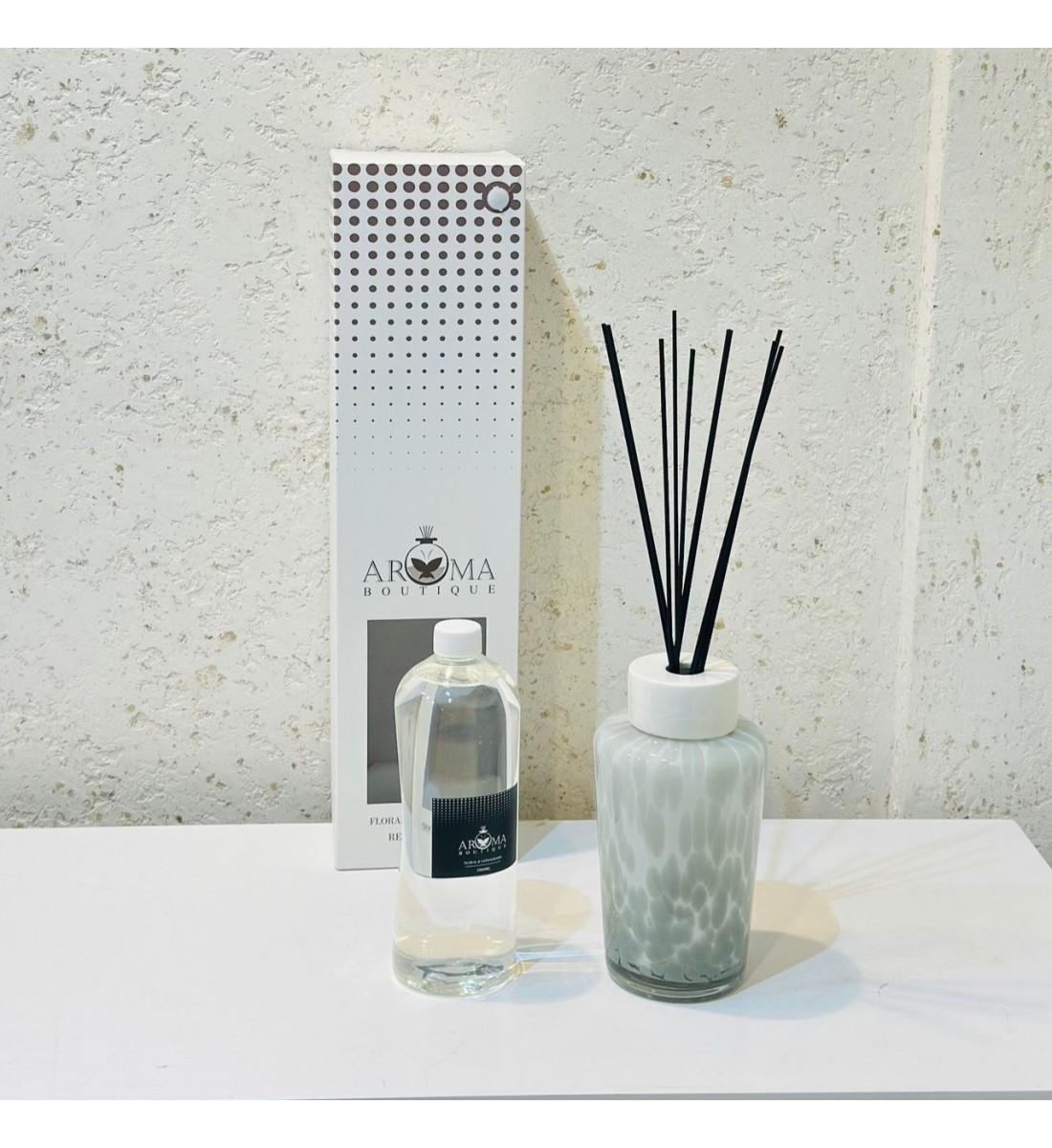 فواحه عطرية مع عيدان زجاج 1000مل   