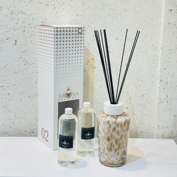 فواحه عطرية مع عيدان زجاج 2000مل   