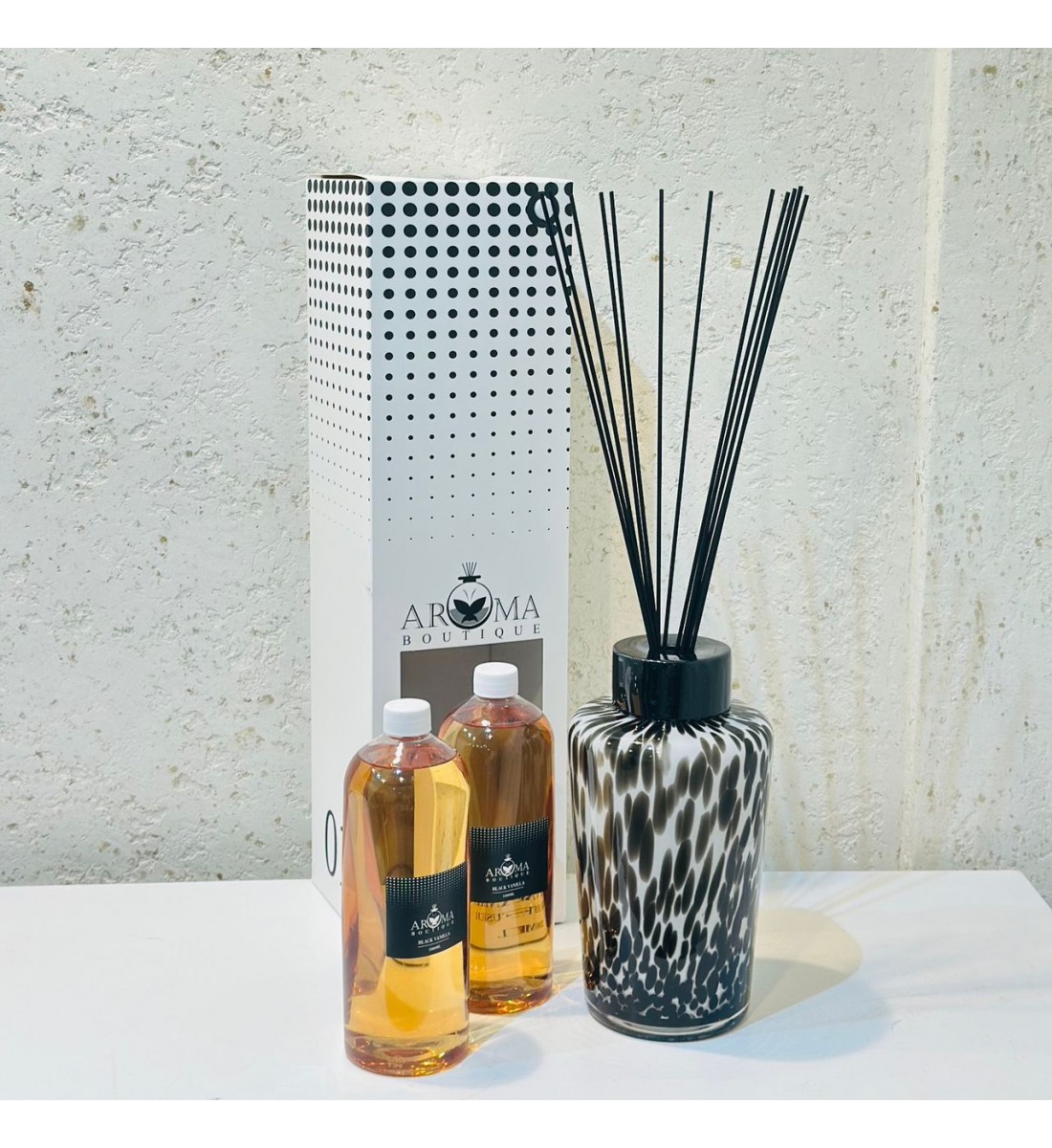 فواحه عطرية مع عيدان زجاج 2000مل   