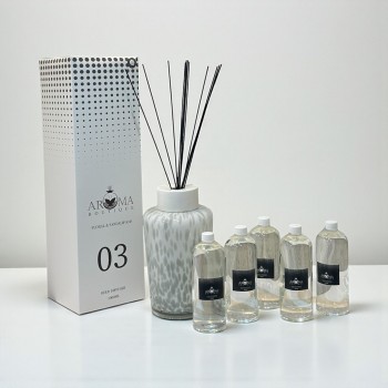 فواحه عطرية مع عيدان زجاج 5000مل   