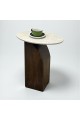 طاولة جانبية بتصميم عصري فخم تجمع بين الرخام والخشب بشكل أنيق ومتوازن.46×30×53سم 