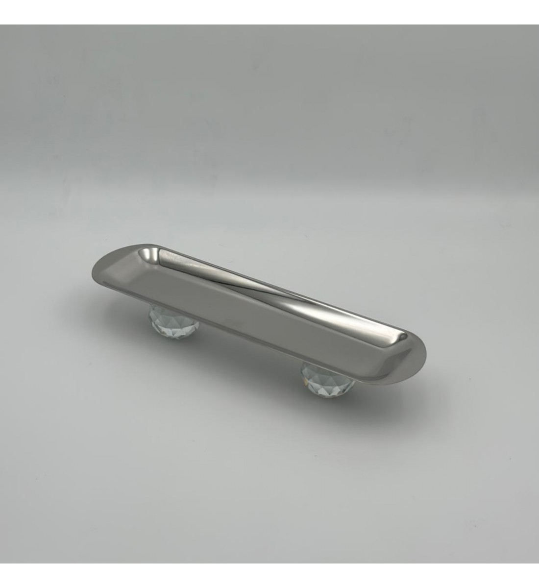 صحن تقديم أنيق بتصميم عصري يجمع بين البساطة والفخامة 32×9×6سم صحن تقديم أنيق بتصميم عصري يجمع بين البساطة والفخامة 32×9×6سم