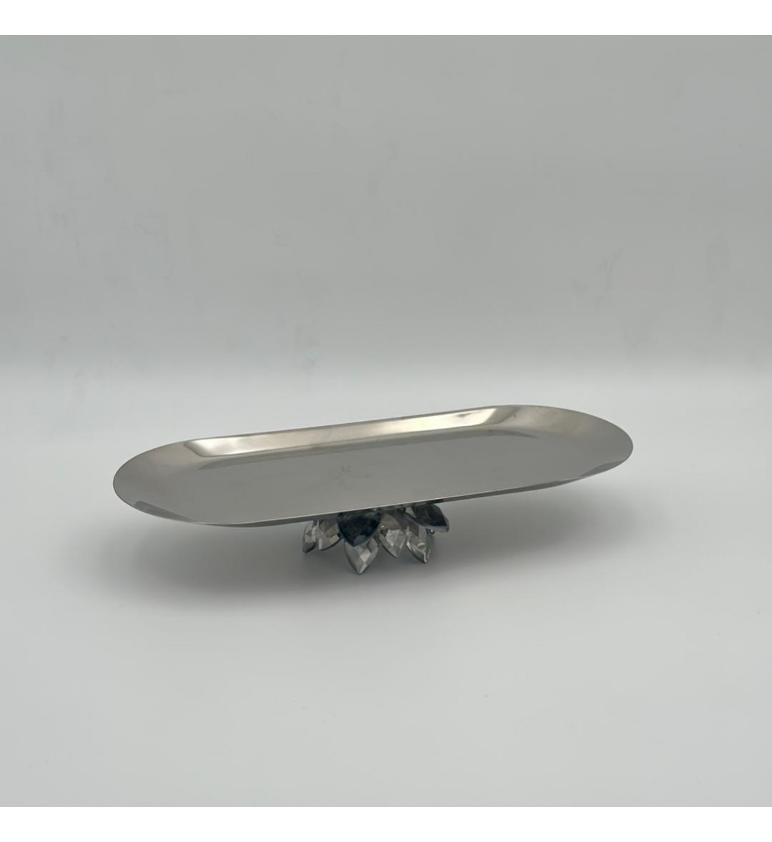 صحن تقديم أنيق بتصميم عصري يجمع بين البساطة والفخامة 30×12×5سم 