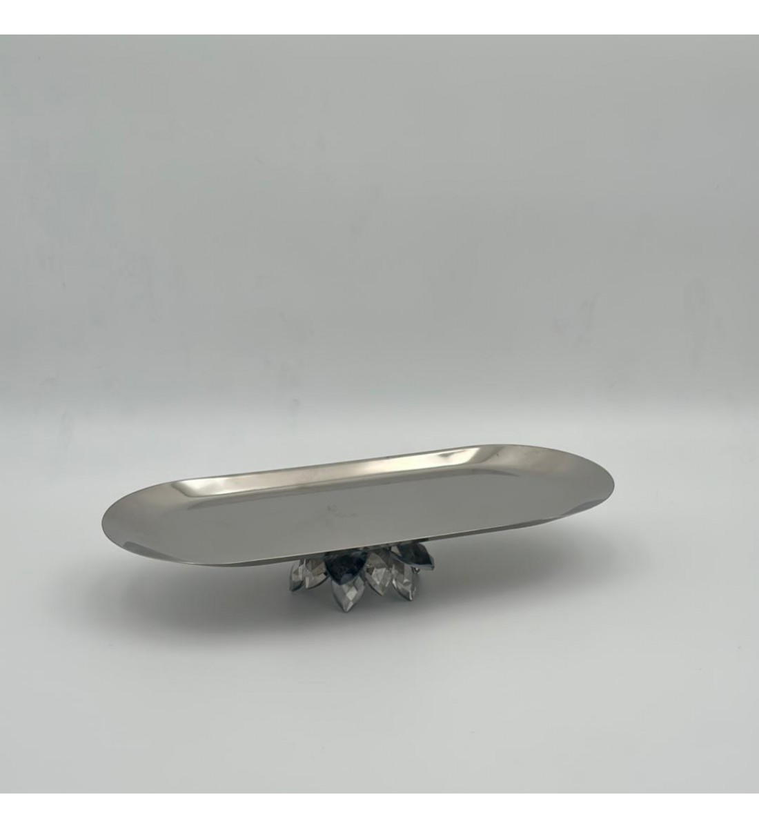 صحن تقديم أنيق بتصميم عصري يجمع بين البساطة والفخامة 30×12×5سم 