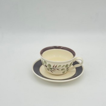 فنجان شاي سيراميكي أنيق بتصميم فريد