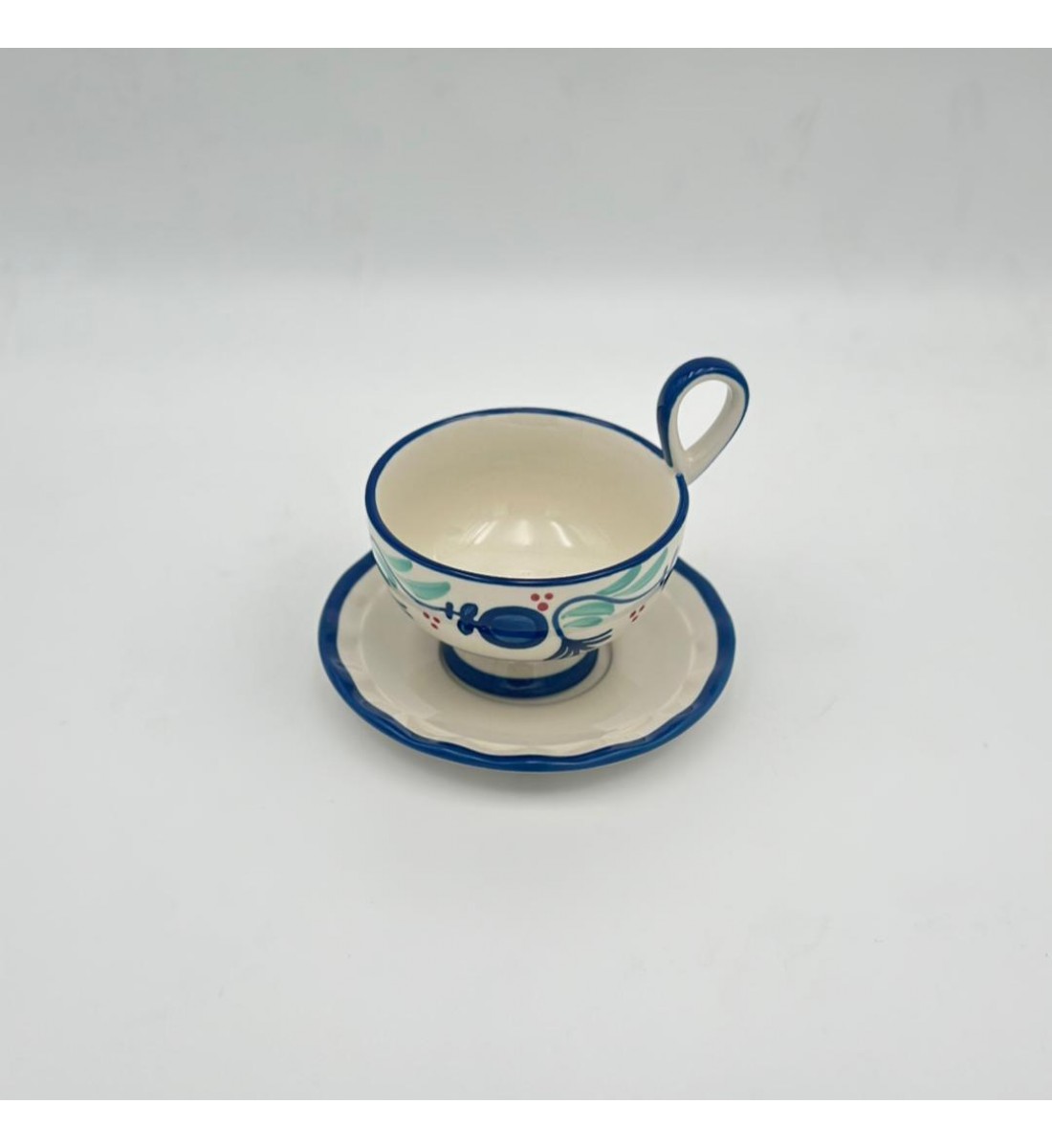 فنجان شاي سيراميكي أنيق بتصميم فريد