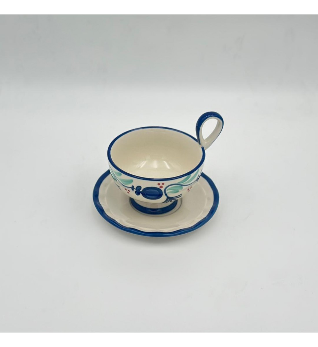 فنجان شاي سيراميكي أنيق بتصميم فريد