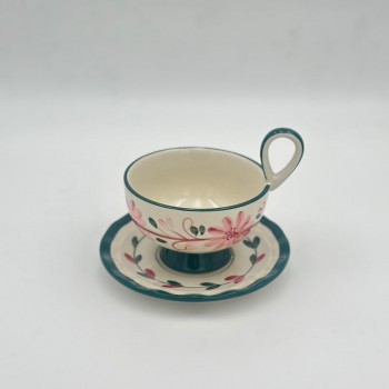 فنجان شاي سيراميكي أنيق بتصميم فريد