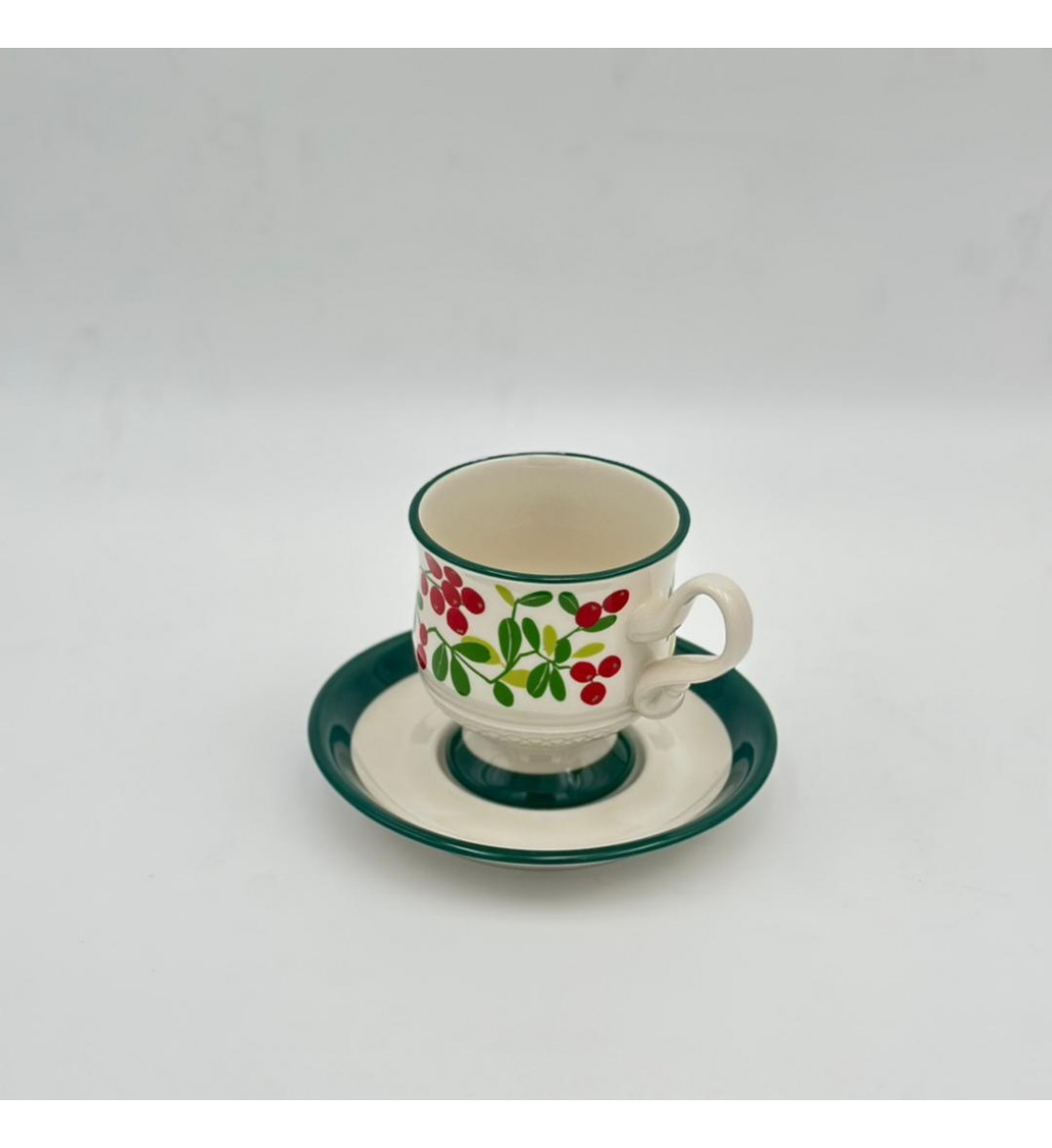 فنجان شاي سيراميكي أنيق بتصميم فريد فنجان شاي سيراميكي أنيق بتصميم فريد