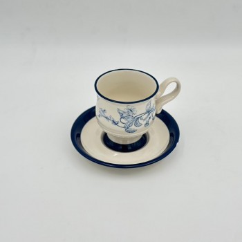 فنجان شاي سيراميكي أنيق بتصميم فريد