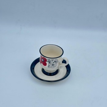 فنجان شاي سيراميكي أنيق بتصميم فريد