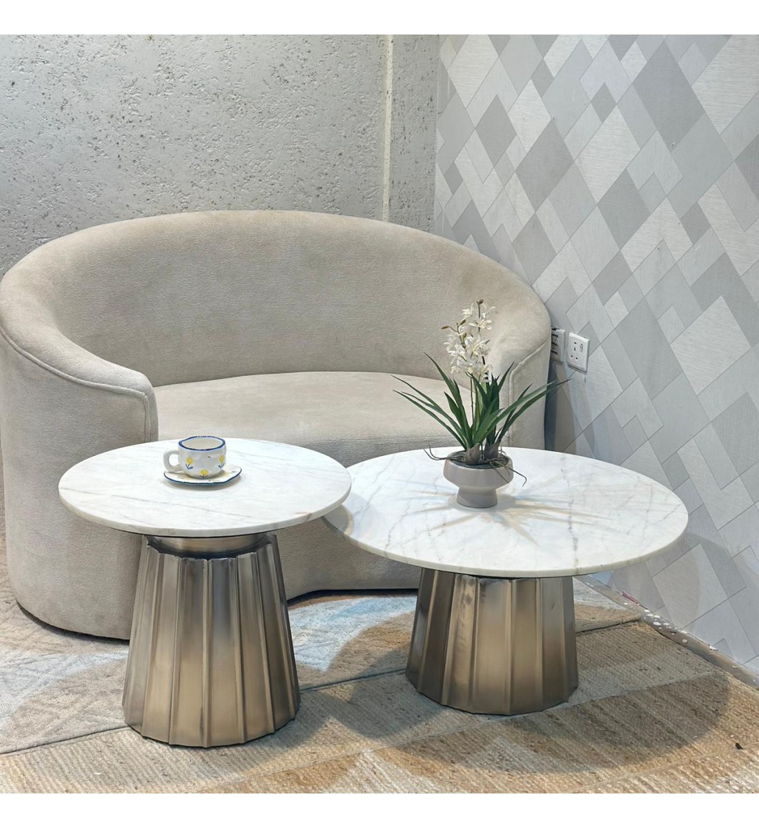 طقم طاولة قهوة بسطح رخام 2قطع طقم طاولة قهوة بسطح رخام 2قطع