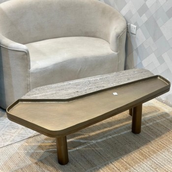 طاولة قهوة أوركا جانب سطح رخام والجانب الثاني معدني 130×60×40سم طاولة قهوة أوركا جانب سطح رخام والجانب الثاني معدني 130×60×40سم