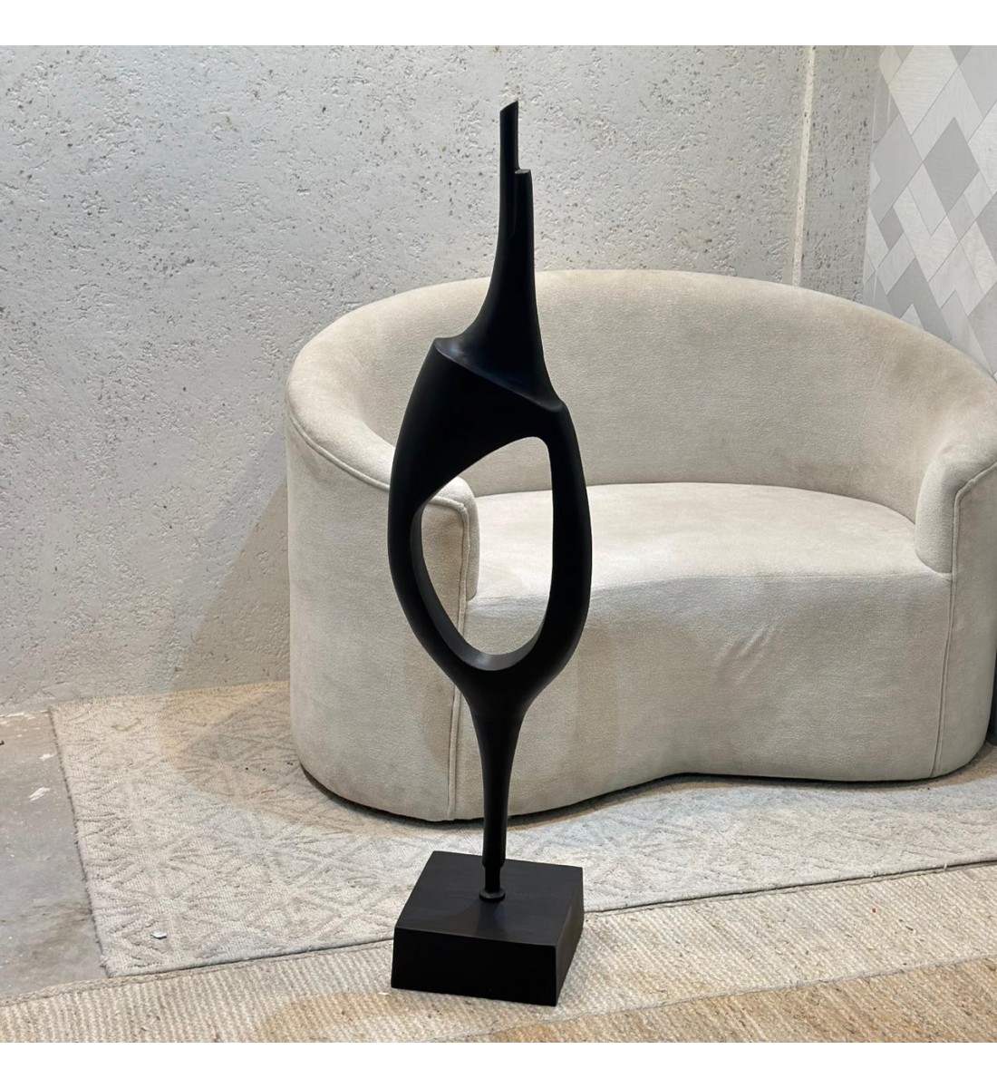 قطعة ديكور - لولو معدني 132×25×25سم قطعة ديكور - لولو معدني 132×25×25سم