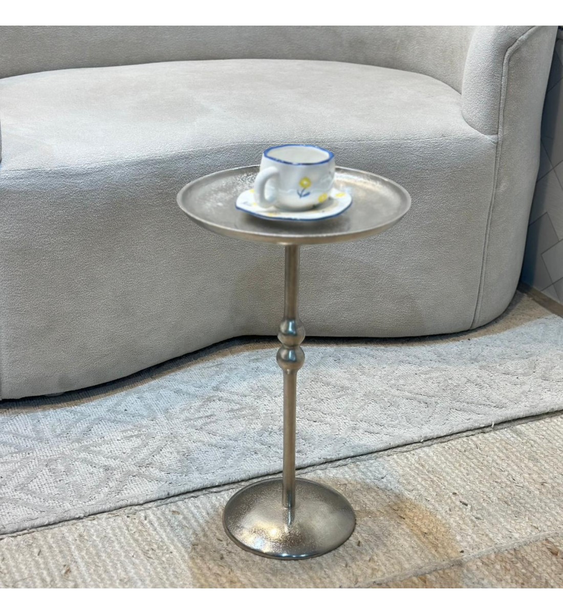 طاولة جانبية ألومنيوم من چازمين 30×30×51سم 