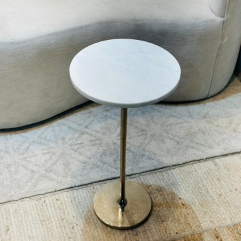 طاولة زينة بسطح رخام من لايف ستايل 30×30×59سم طاولة زينة بسطح رخام من لايف ستايل 30×30×59سم