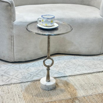 طاولة جانبية ألومنيوم قاعده رخام من چازمين 34×34×52سم طاولة جانبية ألومنيوم قاعده رخام من چازمين 34×34×52سم