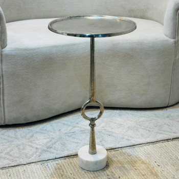 طاولة جانبية ألومنيوم قاعده رخام من چازمين 34×34×62سم طاولة جانبية ألومنيوم قاعده رخام من چازمين 34×34×62سم